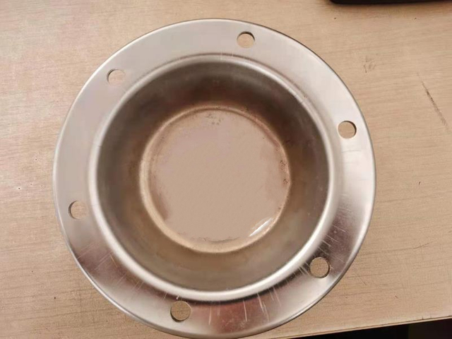 با تشکیل ورق فلز قطعات را مهر زده و ترسیم کنید